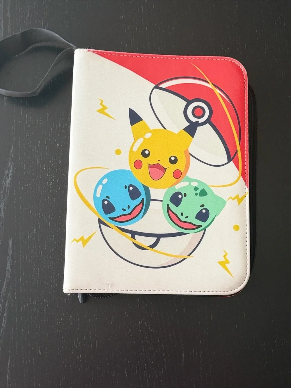 Pokémon Themed card Case with Pikachu, Squirtle & Bulbasaur - White/Red